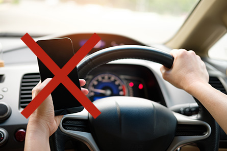 Sicher im Straßenverkehr: Hände weg vom CGM